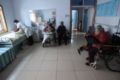 北京：养老机构放宽家属探视要求 恢复社区养老