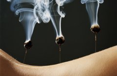 中医教你艾灸治疗腹泻的方法！