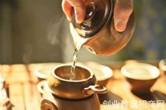 为什么喝茶会回甘？