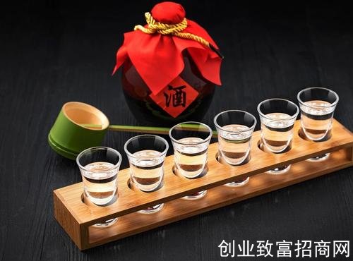 2021年宜宾白酒产业营收突破1600亿元