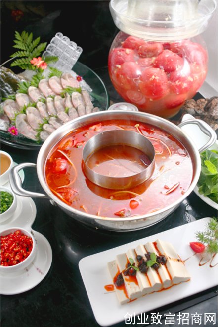 箩箩酸汤鱼火锅加盟