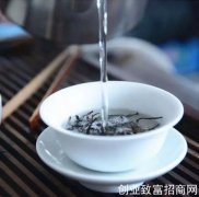 为什么不同季节要喝不同的茶？