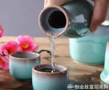 场景创新，白酒已经开始年轻化