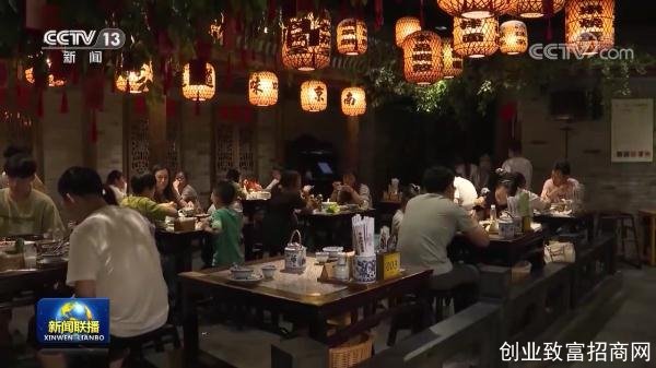 多方助力 小微餐饮店逆境中成长
